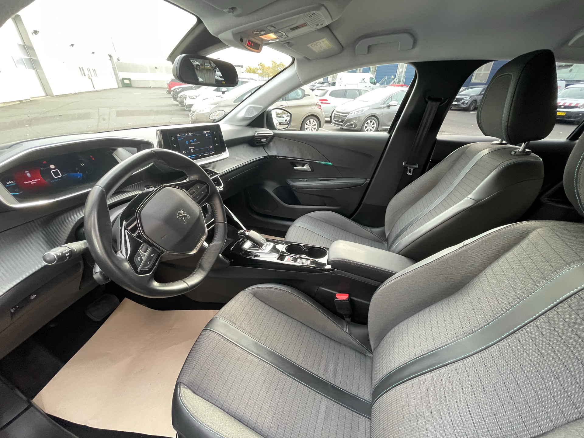 Billede af Peugeot 208 1,2 PureTech Allure+ EAT8 100HK 5d 8g Aut.