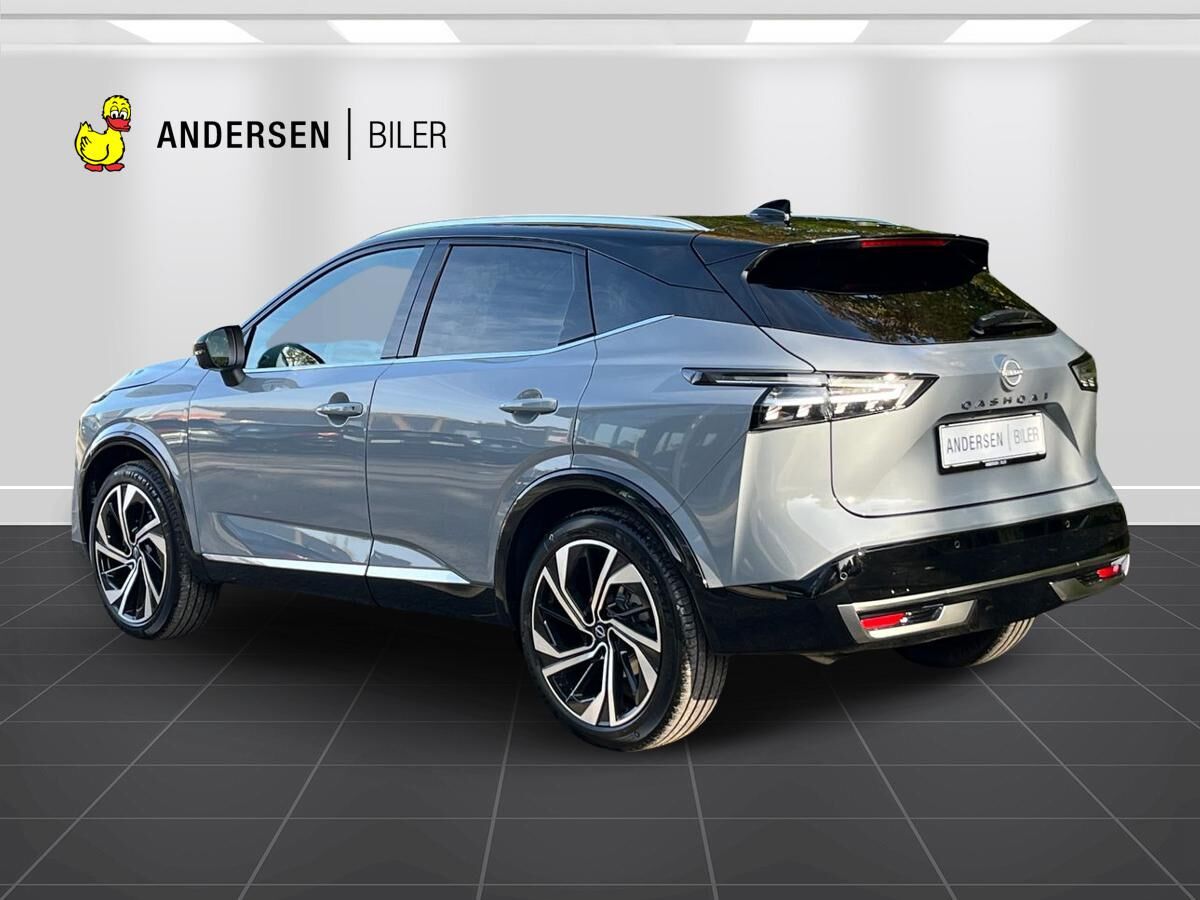 Billede af Nissan QASHQAI MY25 Mild-Hybrid 158 Xtronic 2 WD Tekna PLUS + 2-Tone