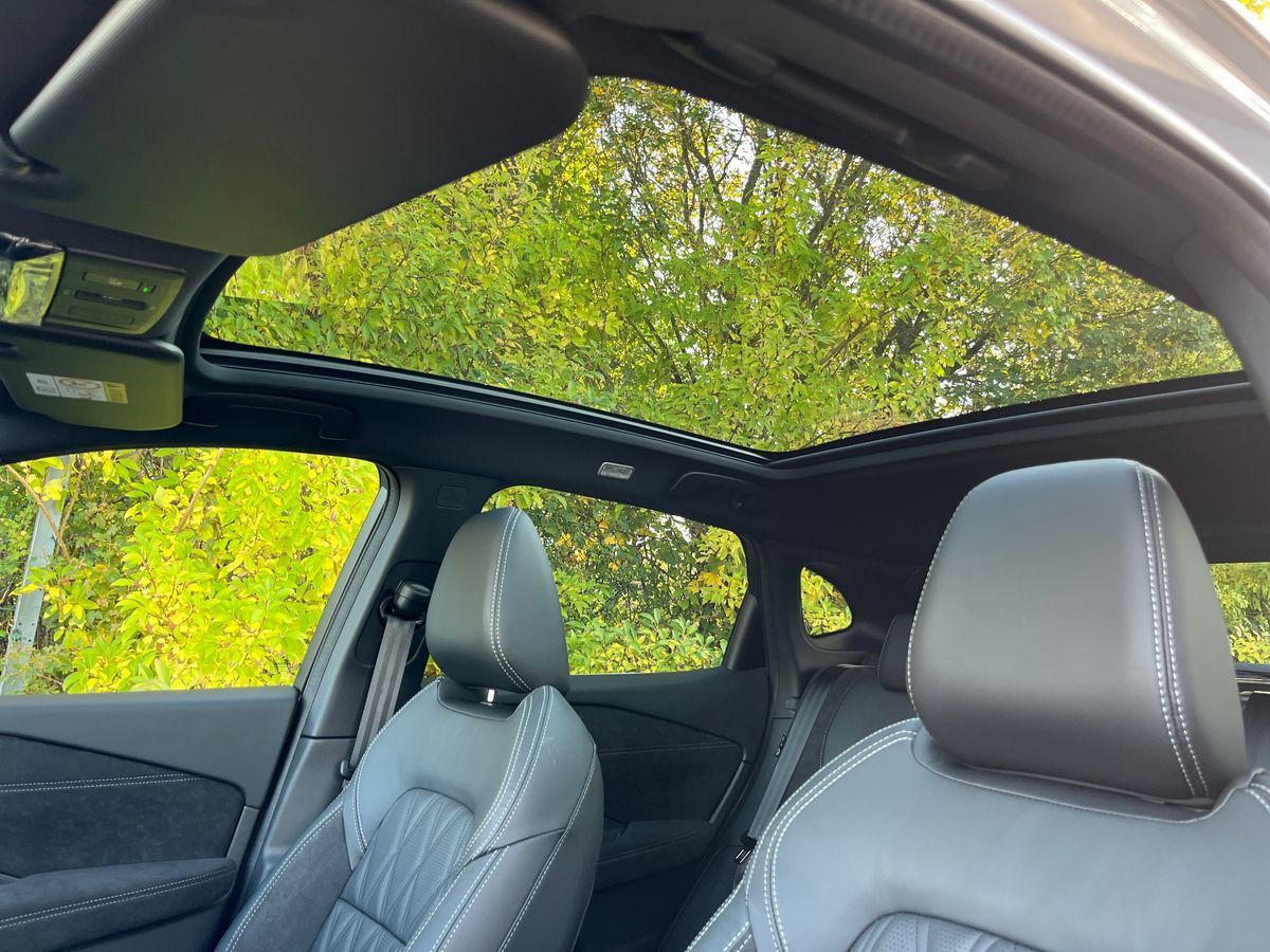 Billede af Nissan QASHQAI MY25 Mild-Hybrid 158 Xtronic 2 WD Tekna PLUS + 2-Tone