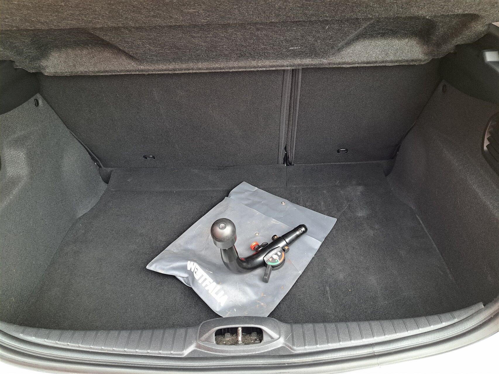 Billede af Peugeot 208 1,2 VTi Strike 82HK 5d