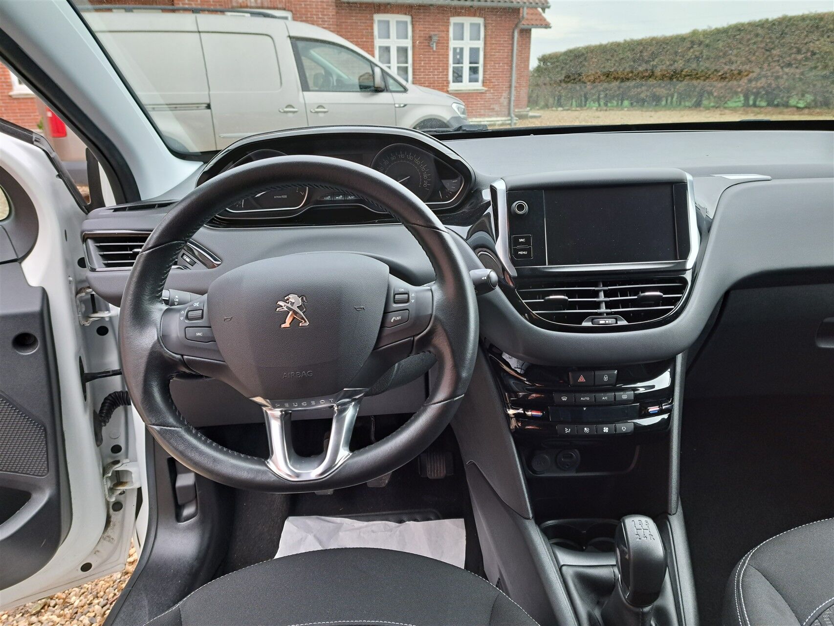 Billede af Peugeot 208 1,2 VTi Strike 82HK 5d