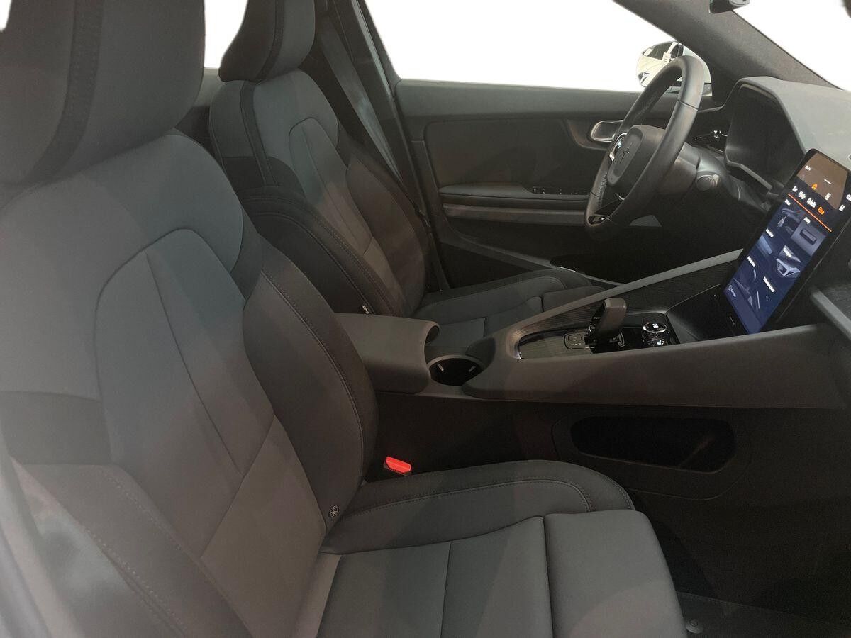 Billede af Polestar 2 EL Long Range Single motor Plus 231HK 5d Aut.