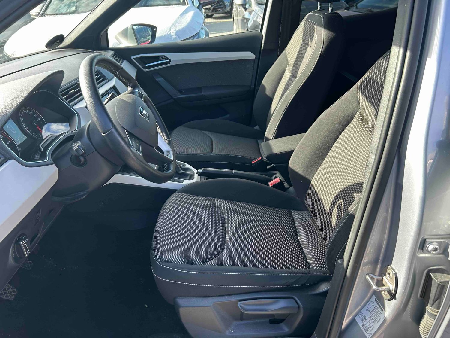 Billede af Seat Arona 1,0 TSI Xcellence Start/Stop 115HK Van 6g