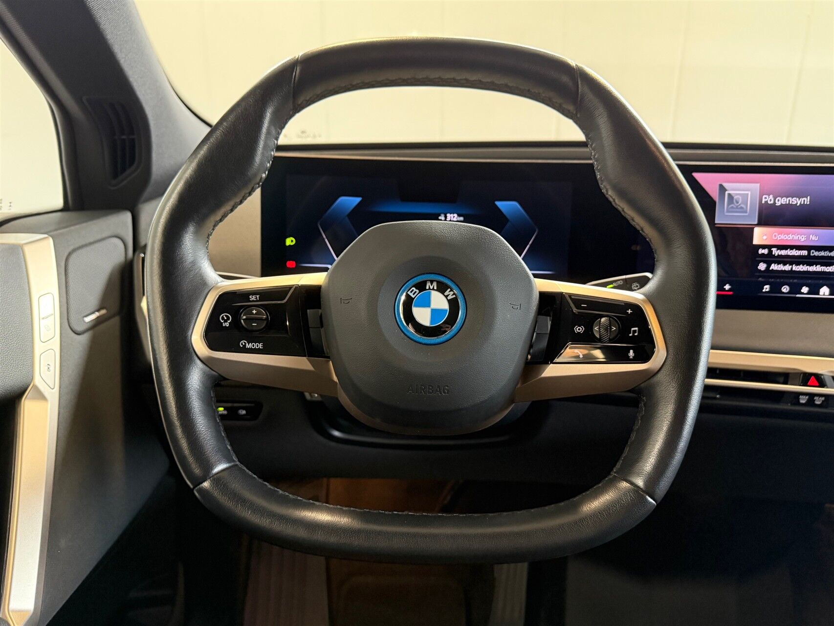 Billede af BMW iX 50 EL Super Charged XDrive 523HK 5d Aut.