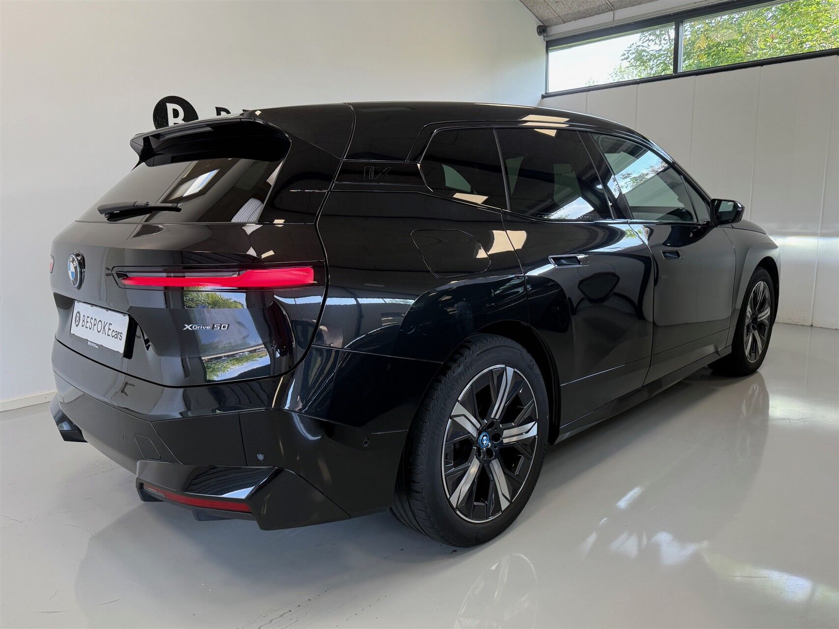 Billede af BMW iX 50 EL Super Charged XDrive 523HK 5d Aut.