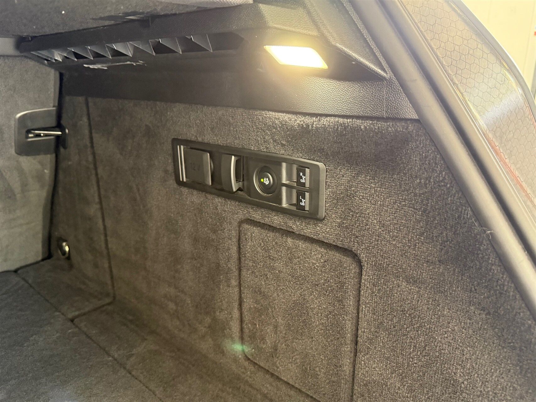 Billede af BMW iX 50 EL Super Charged XDrive 523HK 5d Aut.