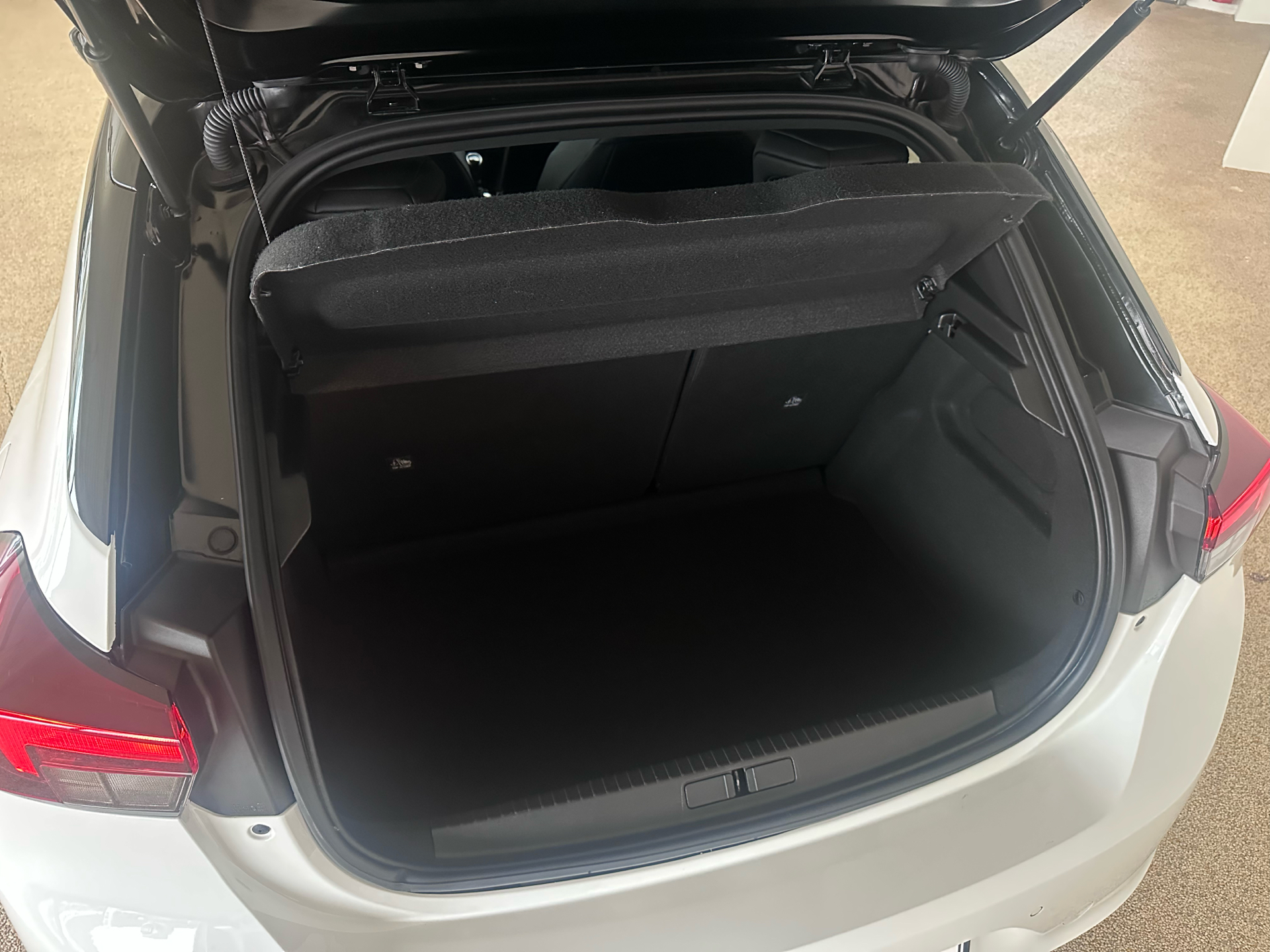 Billede af Opel Corsa 1,2 PureTech Sport 100HK 5d 6g