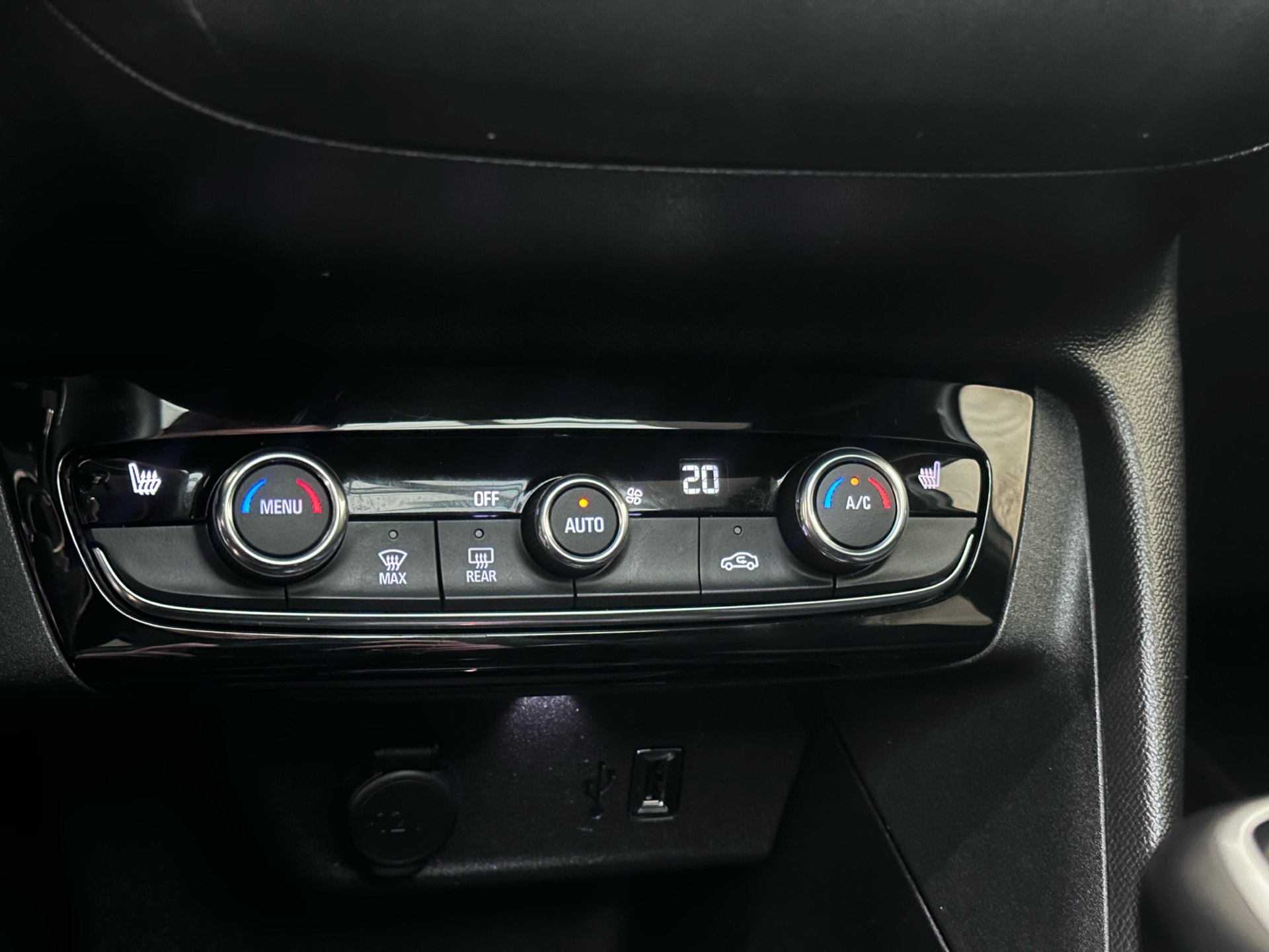 Billede af Opel Corsa 1,2 PureTech Sport 100HK 5d 6g