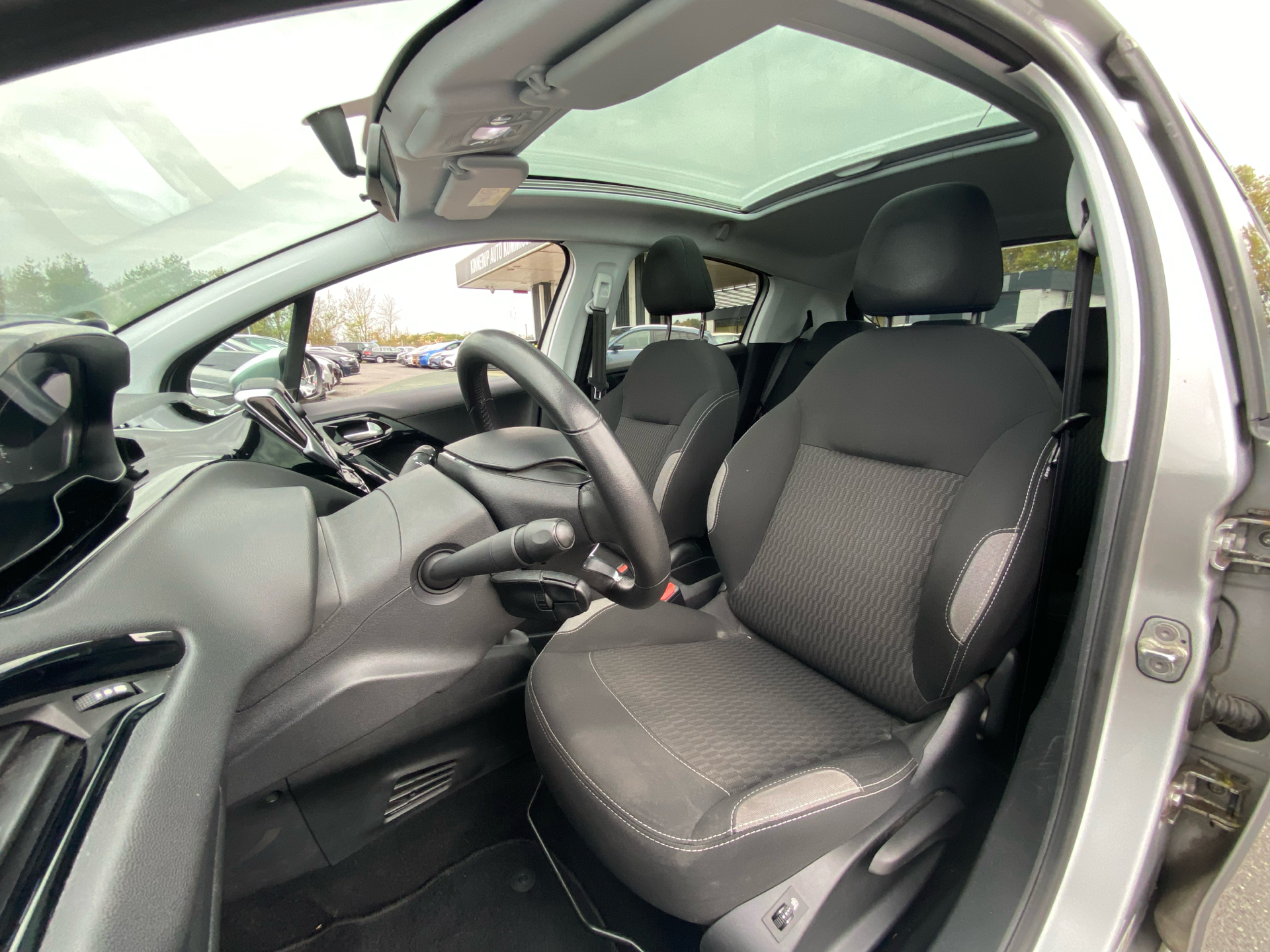 Billede af Peugeot 208 1,6 BlueHDi Envy 100HK 5d