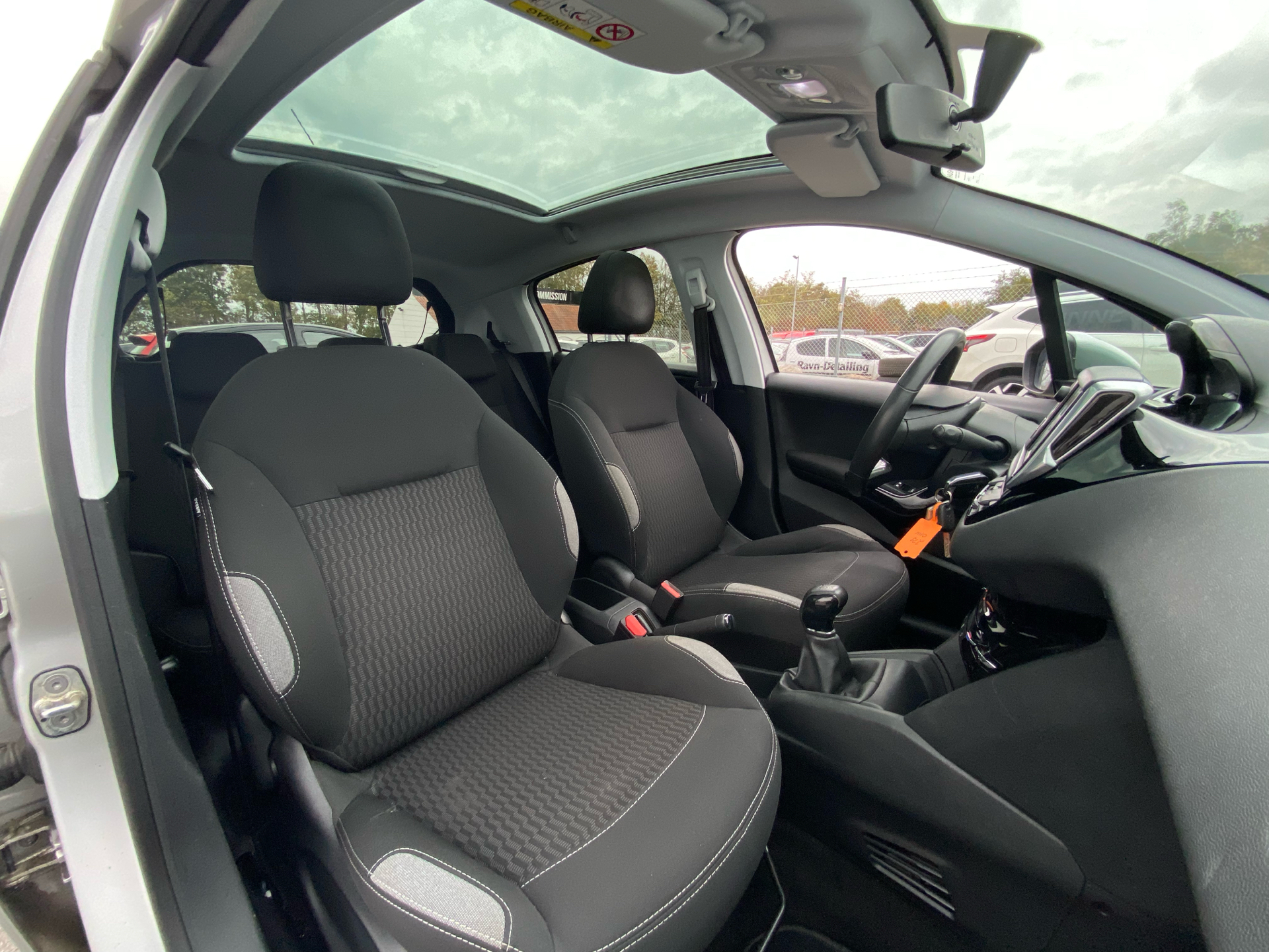 Billede af Peugeot 208 1,6 BlueHDi Envy 100HK 5d