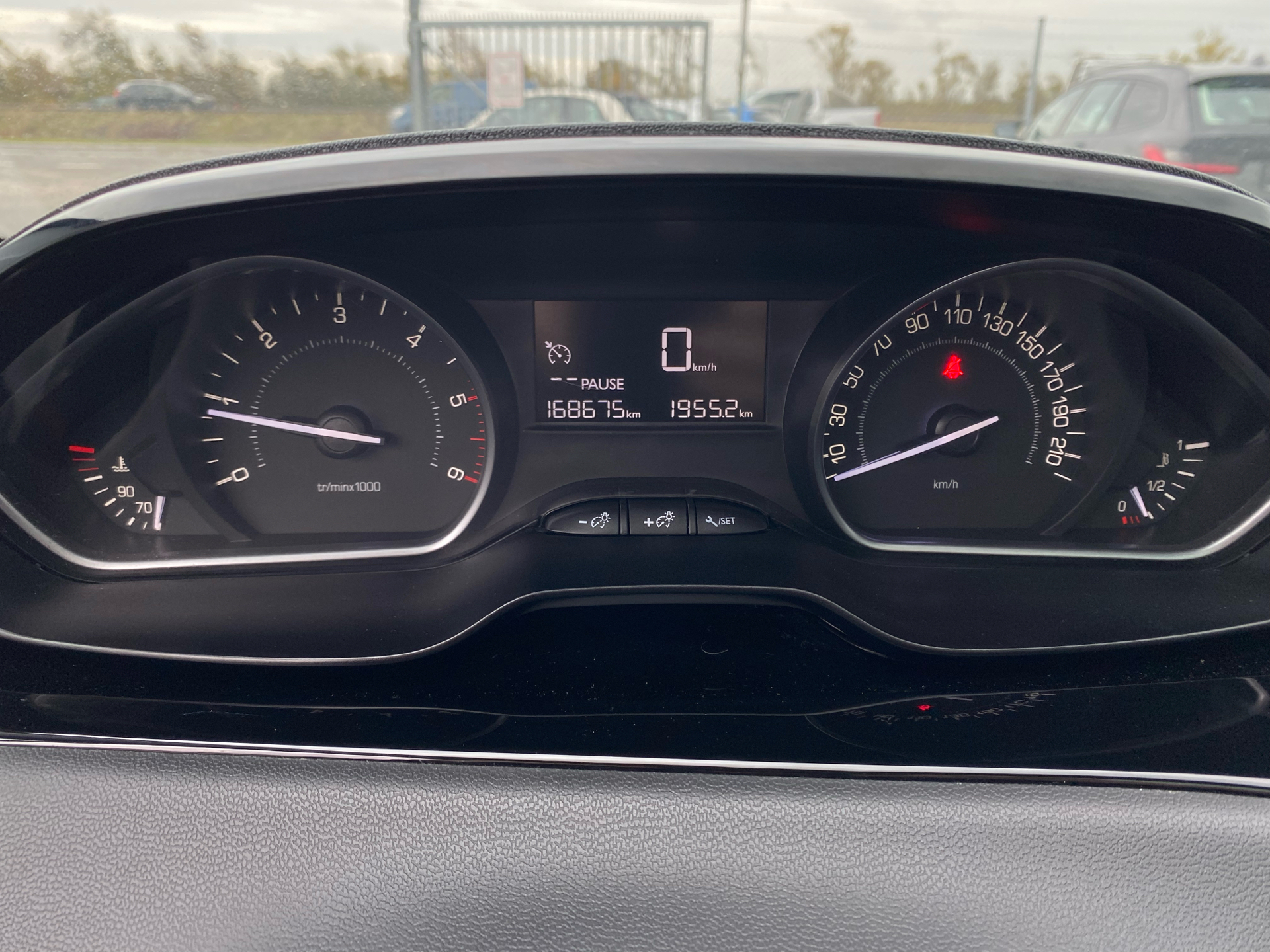 Billede af Peugeot 208 1,6 BlueHDi Envy 100HK 5d