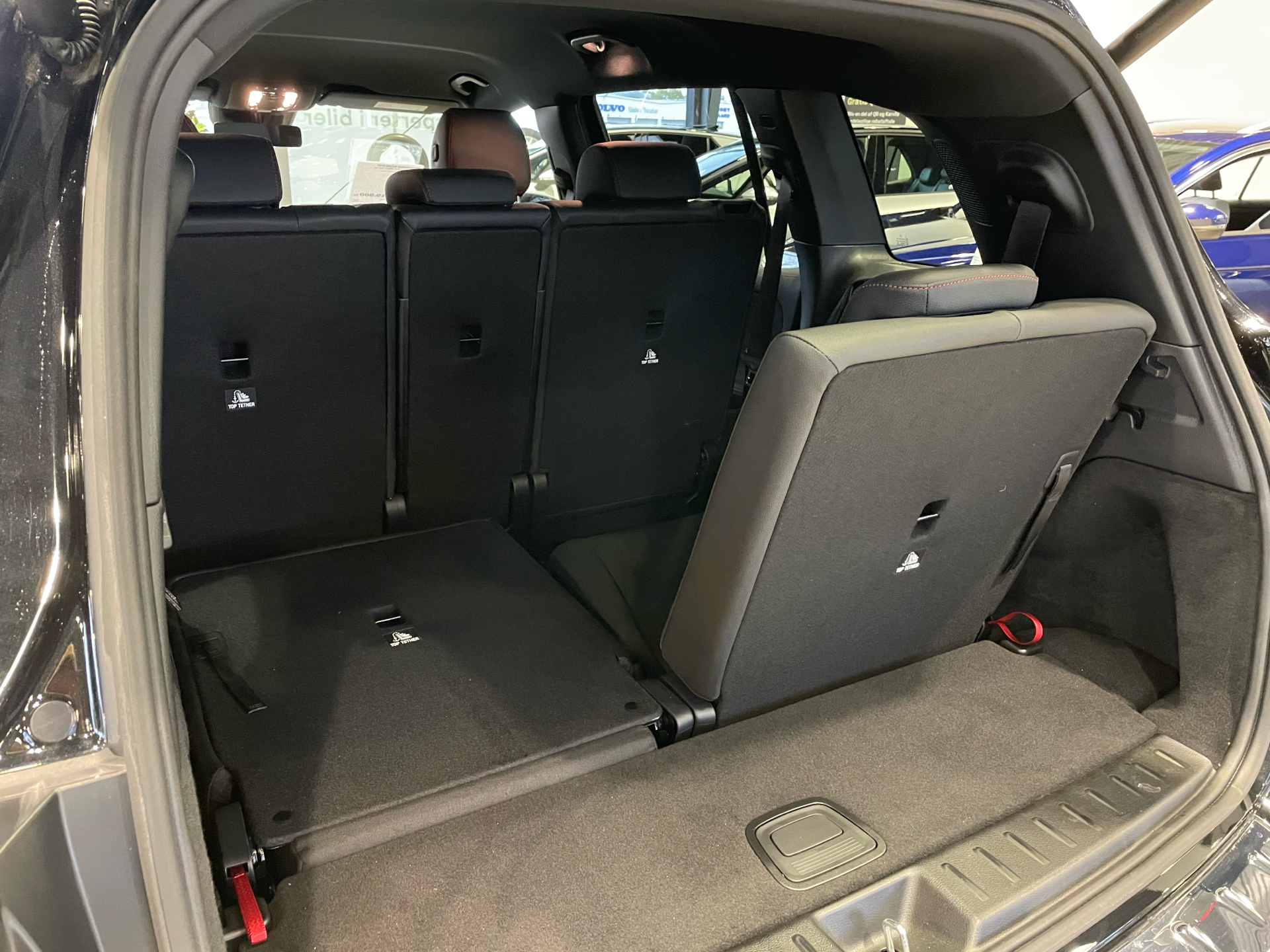 Billede af Mercedes-Benz EQB 350 7 pers. EL AMG Line 4Matic 292HK 5d Aut.