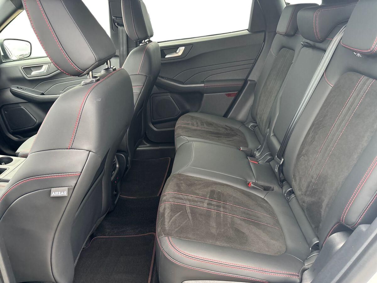 Billede af Ford Kuga 2,5 Plugin-hybrid ST-Line X CVT 243HK 5d Aut.