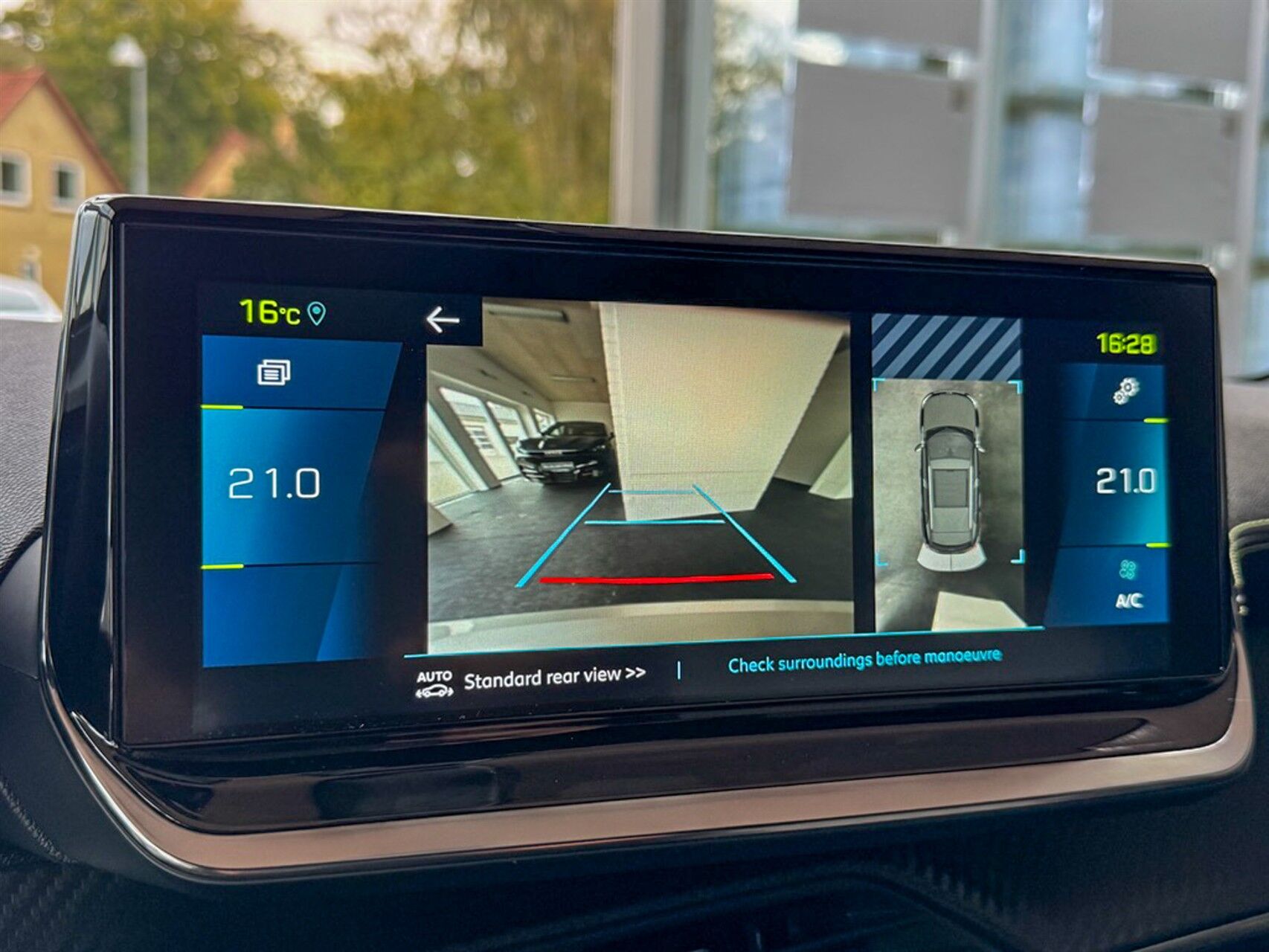 Billede af Peugeot e-2008 EL GT Pack 136HK 5d Aut.