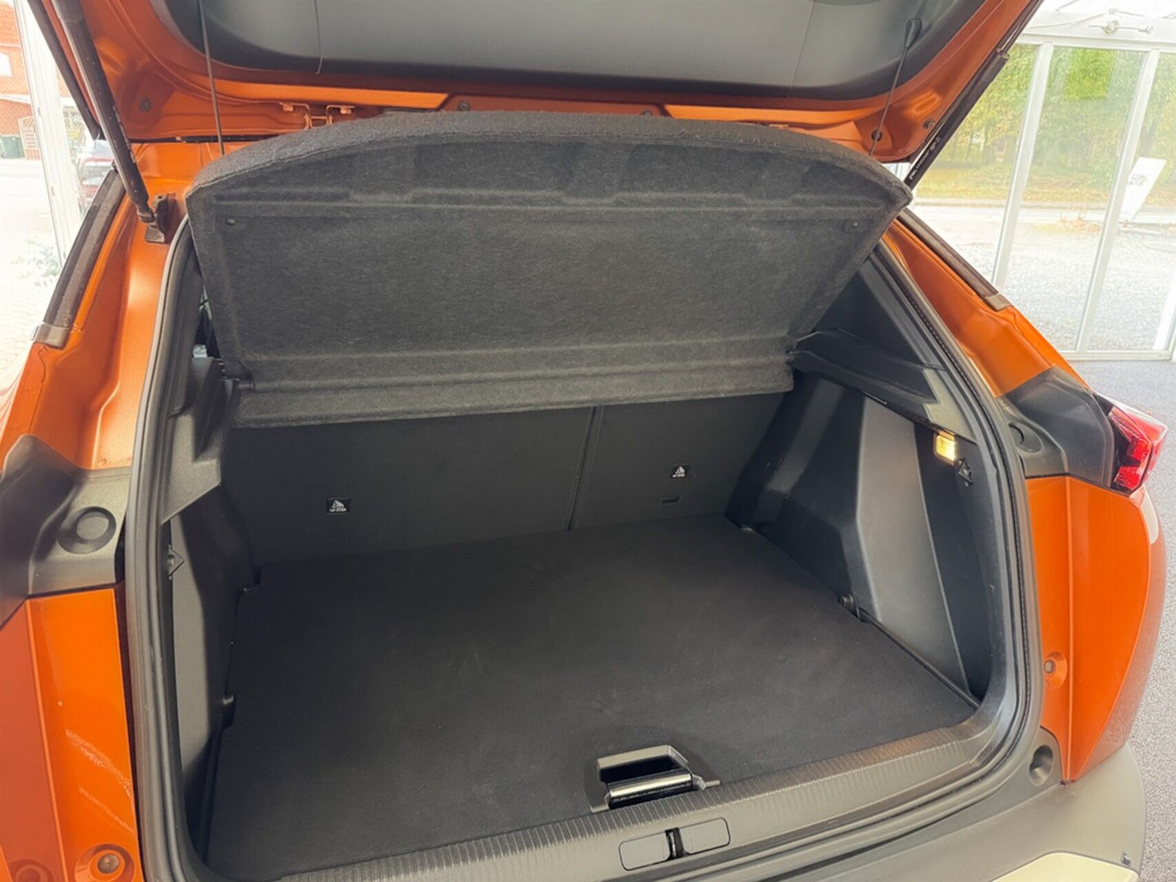 Billede af Peugeot e-2008 EL GT Pack 136HK 5d Aut.