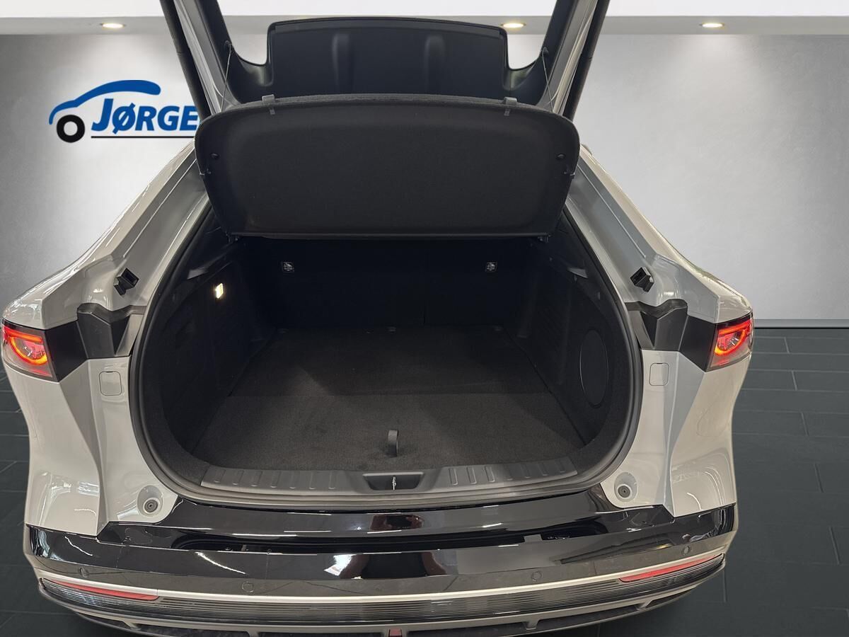 Billede af Mazda 6e EL Takumi 245HK 5d Aut.