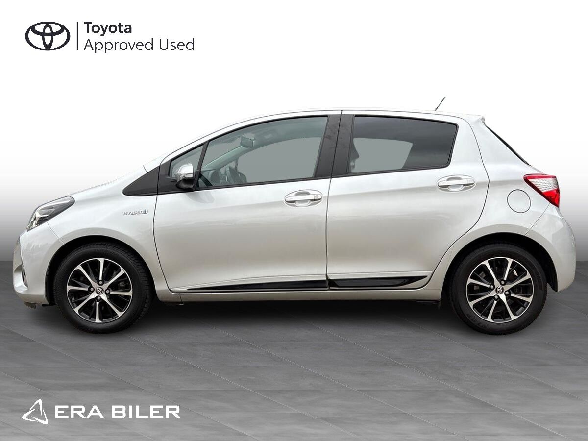 Billede af Toyota Yaris 1,5 Hybrid H3 Smartpakke E-CVT 100HK 5d Trinl. Gear