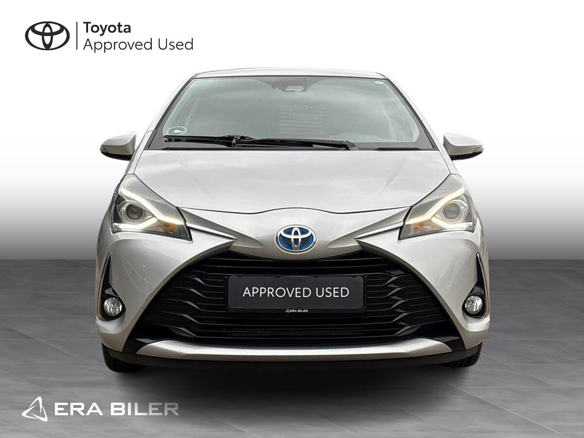 Billede af Toyota Yaris 1,5 Hybrid H3 Smartpakke E-CVT 100HK 5d Trinl. Gear