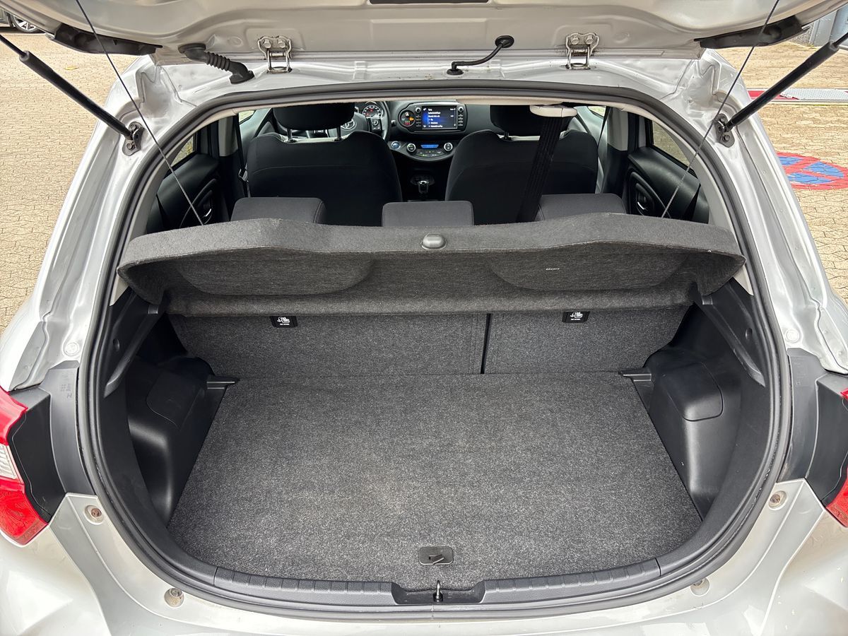 Billede af Toyota Yaris 1,5 Hybrid H3 Smartpakke E-CVT 100HK 5d Trinl. Gear