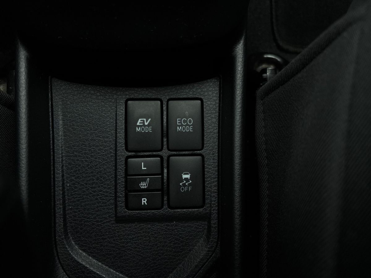 Billede af Toyota Yaris 1,5 Hybrid H3 Smartpakke E-CVT 100HK 5d Trinl. Gear