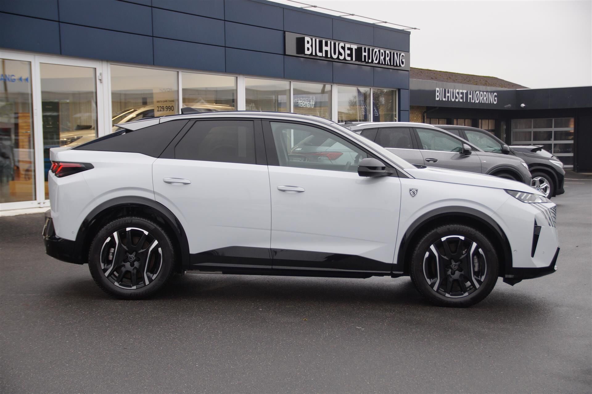 Billede af Peugeot e-3008 EL GT Pack 210HK 5d Aut.
