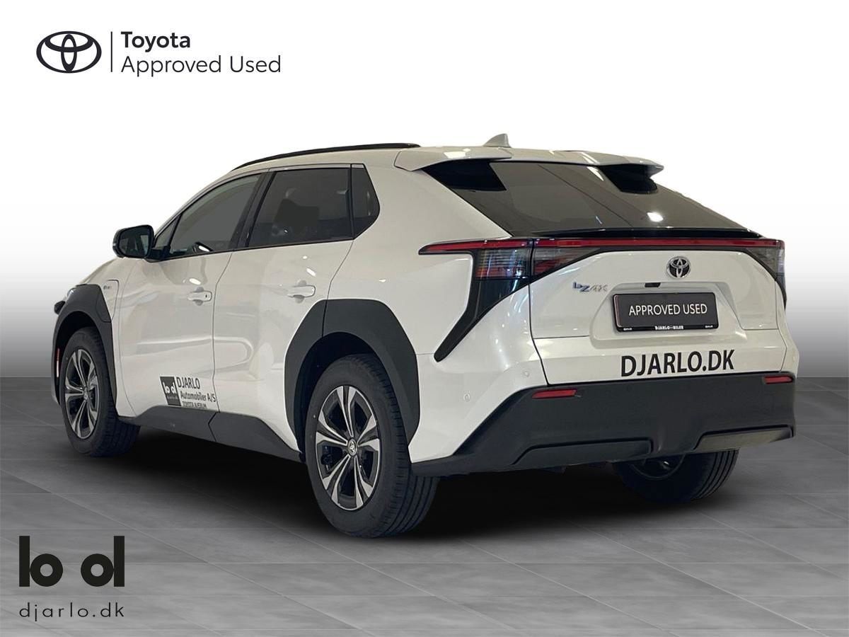 Billede af Toyota bZ4X SUV 150 kW (204 hk) aut. gear Executive