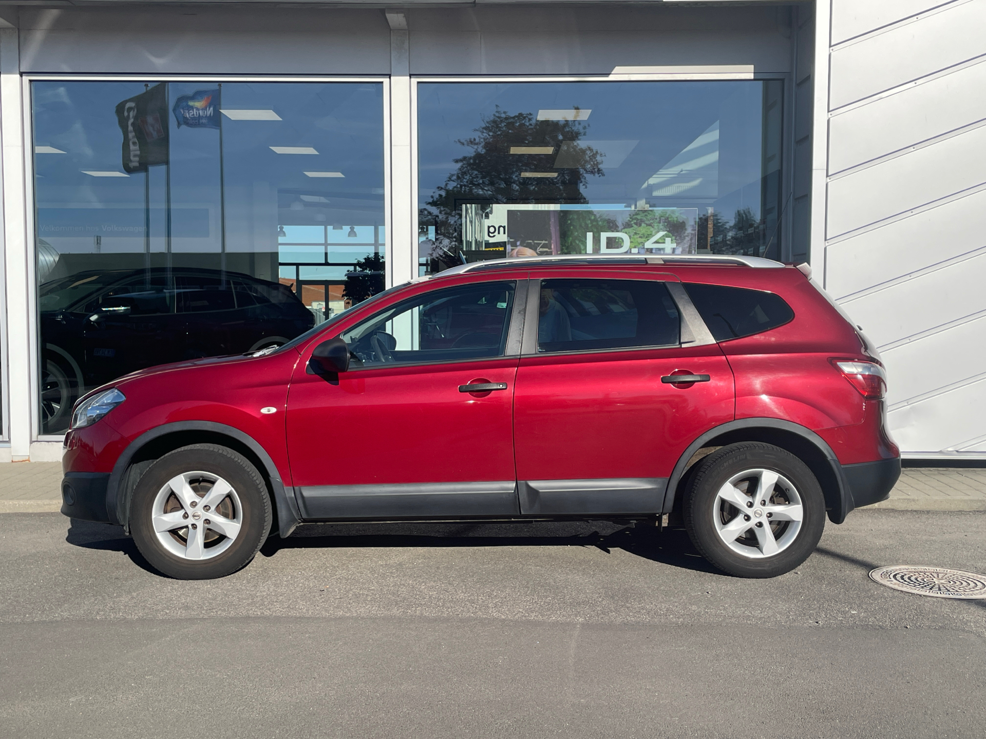 Billede af Nissan Qashqai+2 1,6 Visia 4x2 Start/Stop 116HK 5d