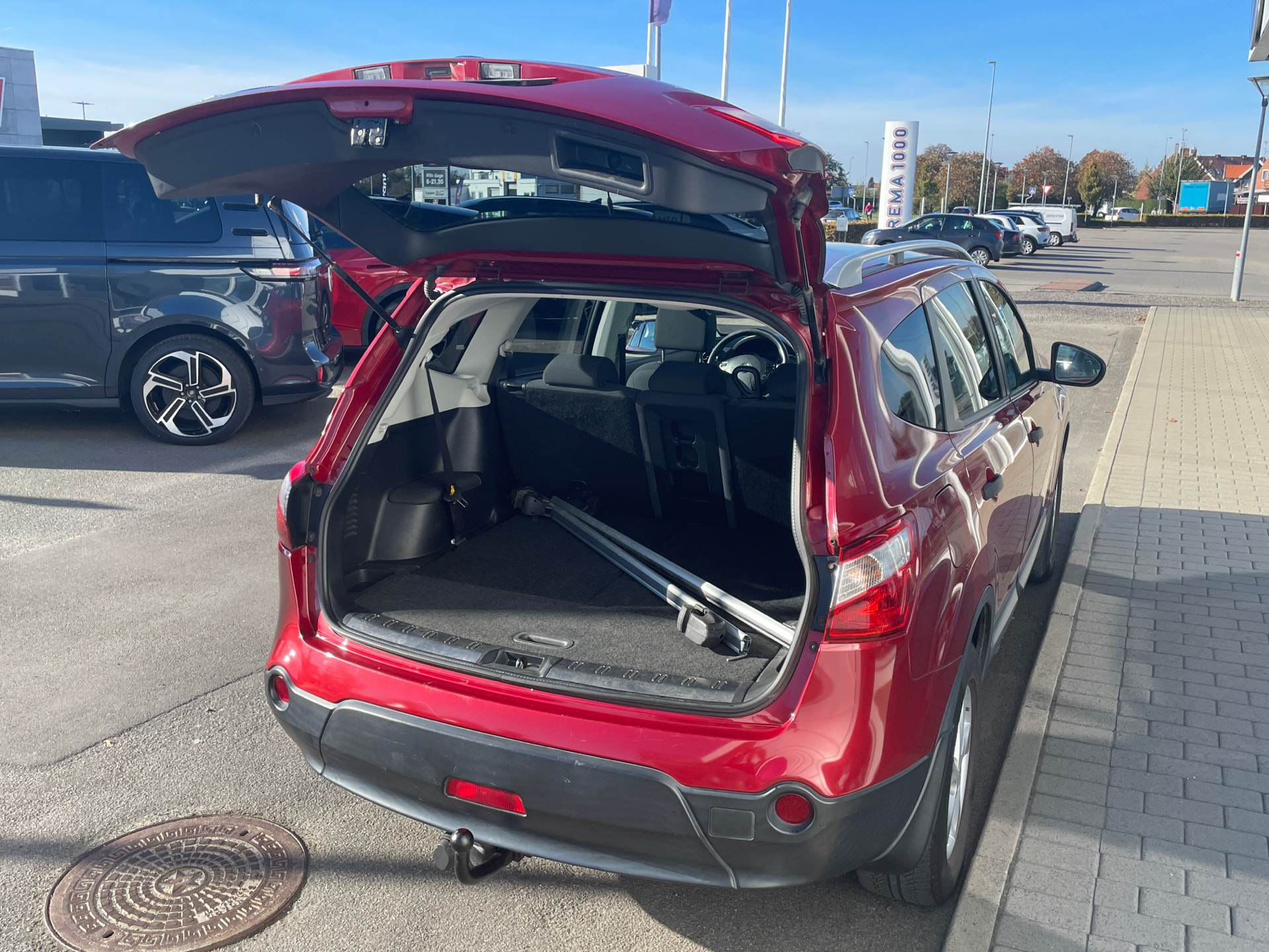 Billede af Nissan Qashqai+2 1,6 Visia 4x2 Start/Stop 116HK 5d