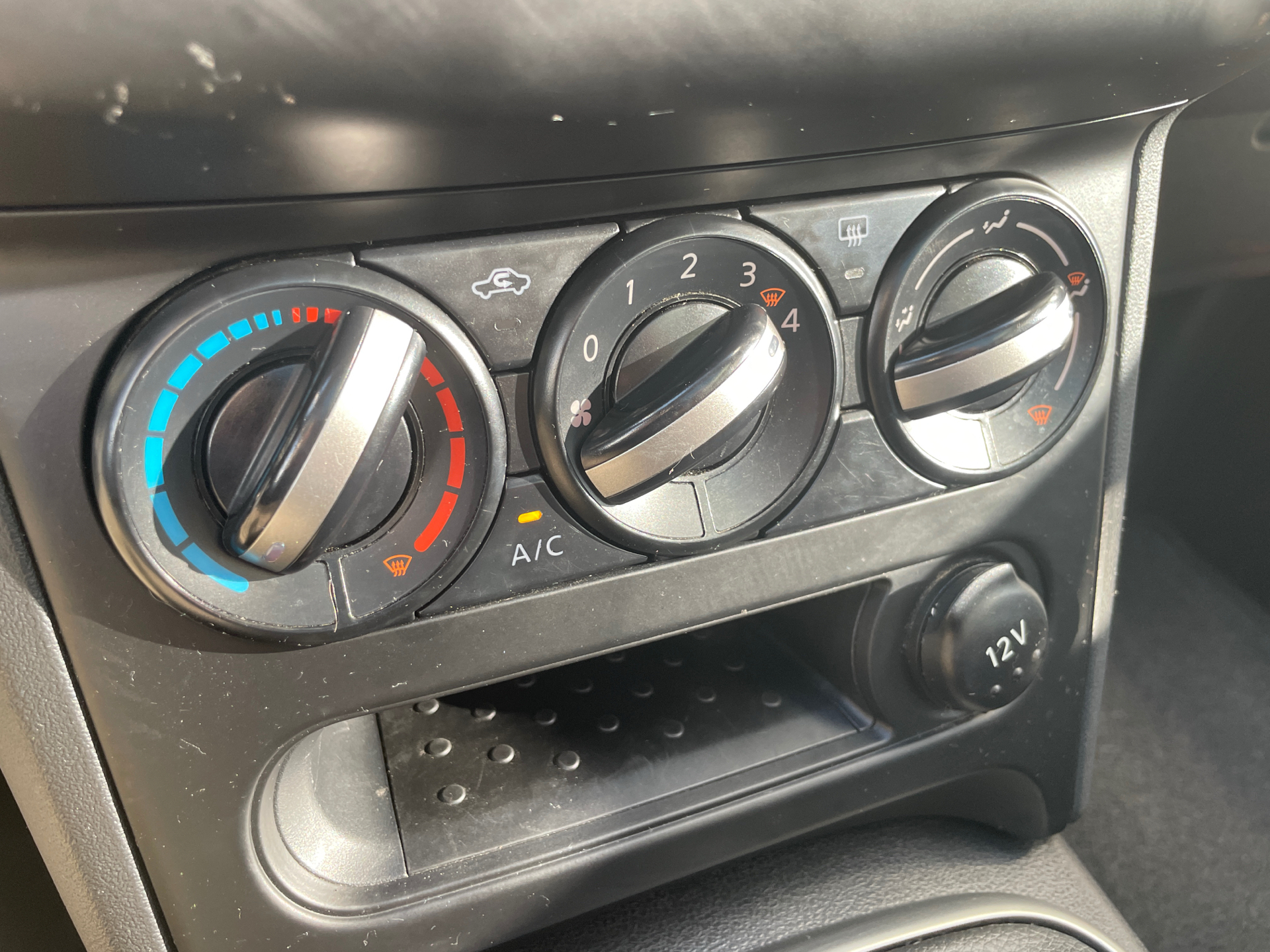 Billede af Nissan Qashqai+2 1,6 Visia 4x2 Start/Stop 116HK 5d