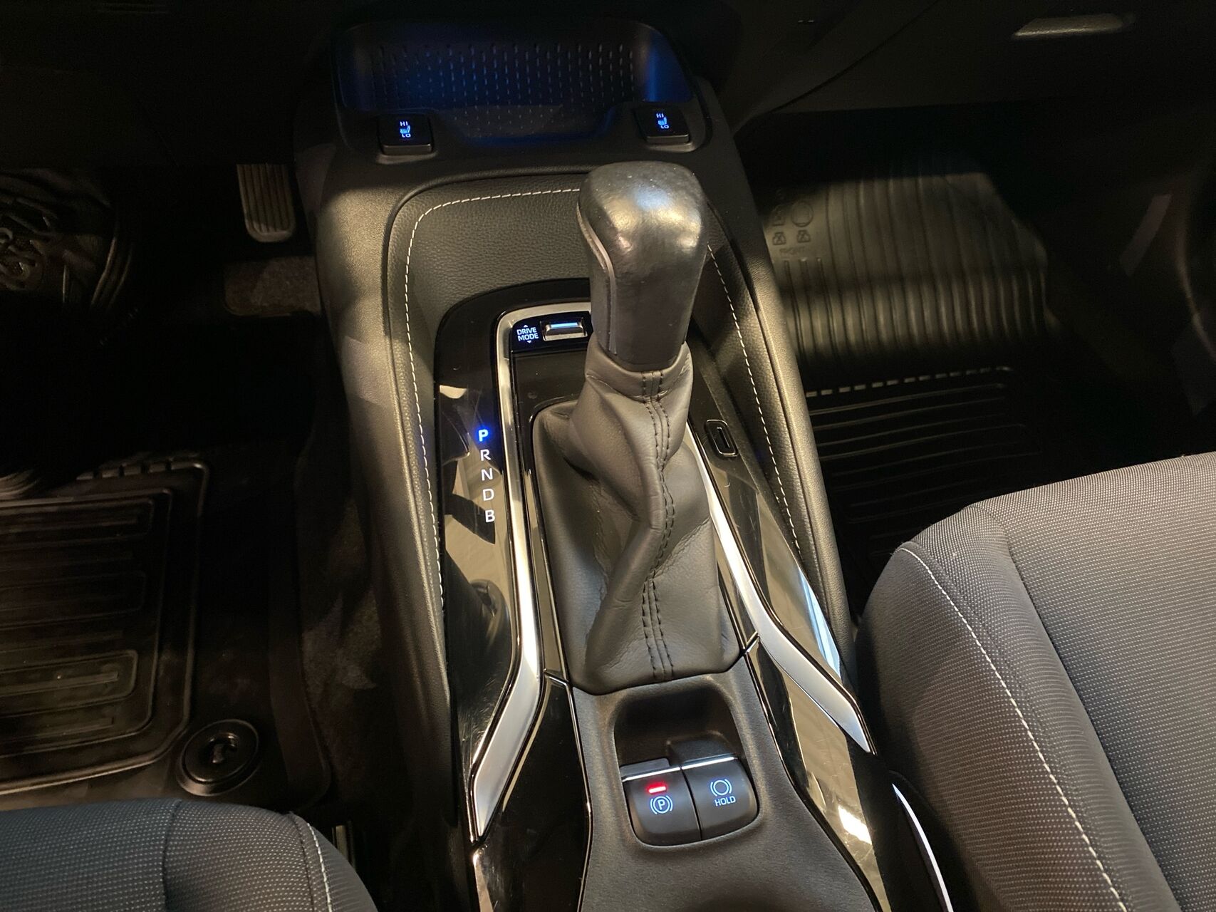 Billede af Toyota Corolla Touring Sports 1,8 Hybrid H3 E-CVT 122HK Stc Trinl. Gear