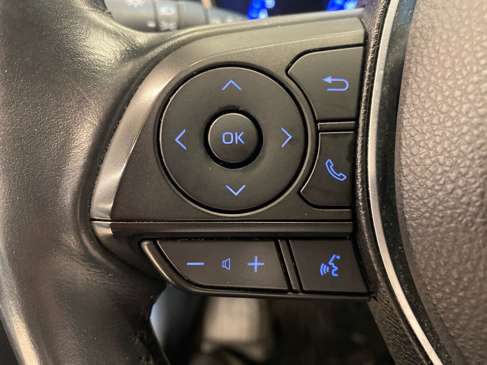 Billede af Toyota Corolla Touring Sports 1,8 Hybrid H3 E-CVT 122HK Stc Trinl. Gear