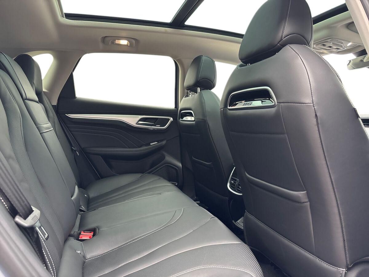 Billede af MG Marvel R EL Performance 4x4 288HK 5d Aut.