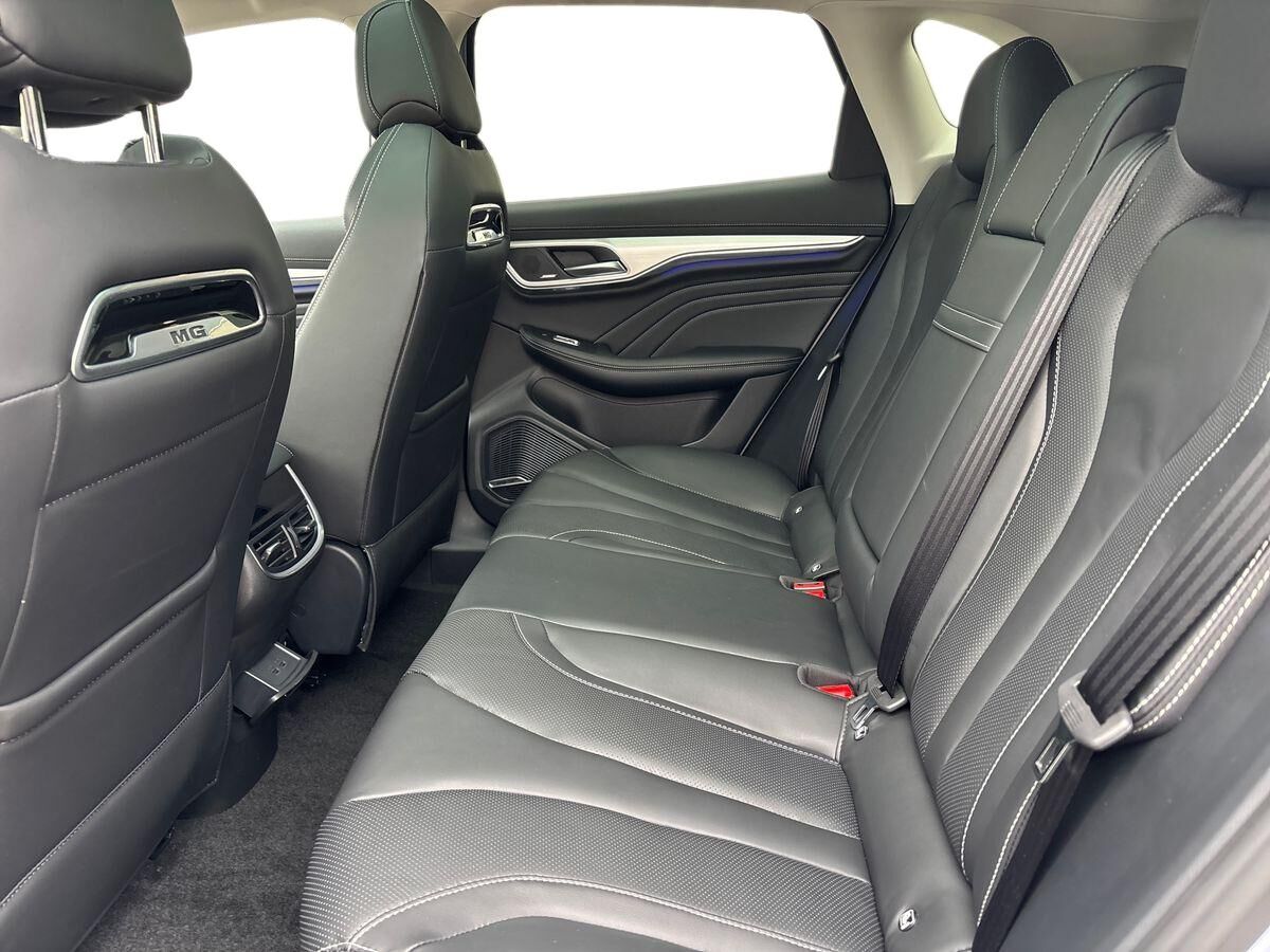 Billede af MG Marvel R EL Performance 4x4 288HK 5d Aut.