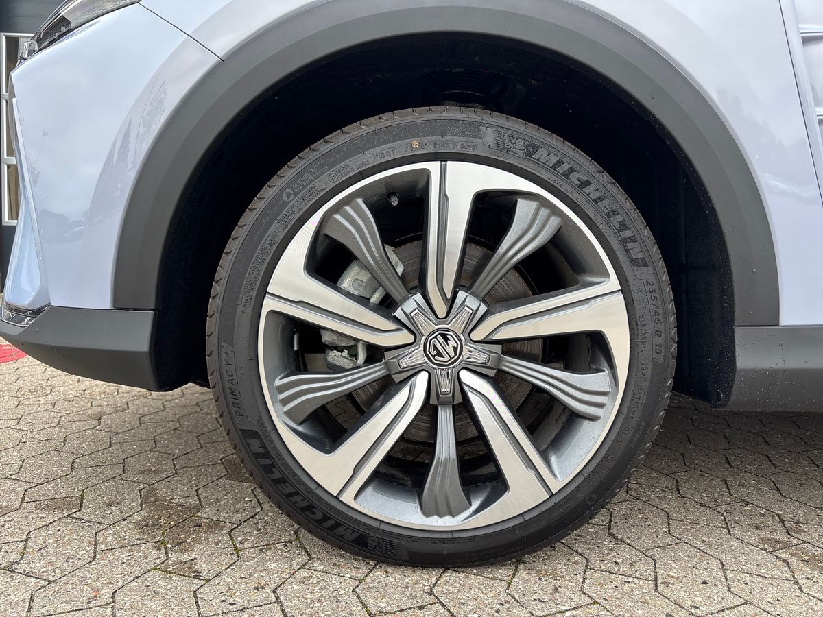 Billede af MG Marvel R EL Performance 4x4 288HK 5d Aut.