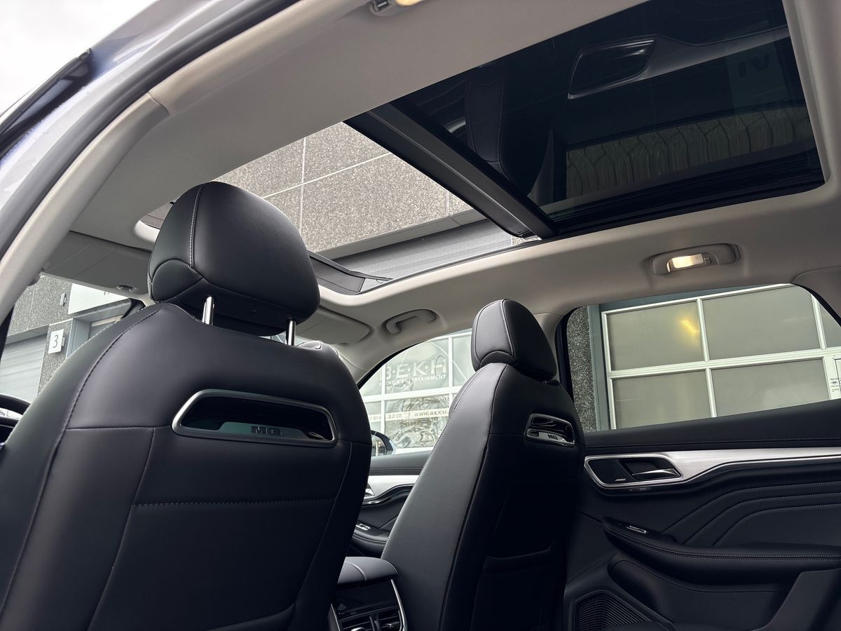 Billede af MG Marvel R EL Performance 4x4 288HK 5d Aut.