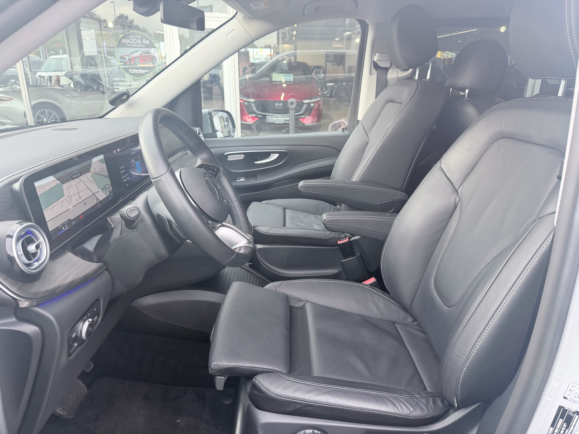 Billede af Mercedes-Benz EQV 300 Lang EL Avantgarde 204HK Aut.