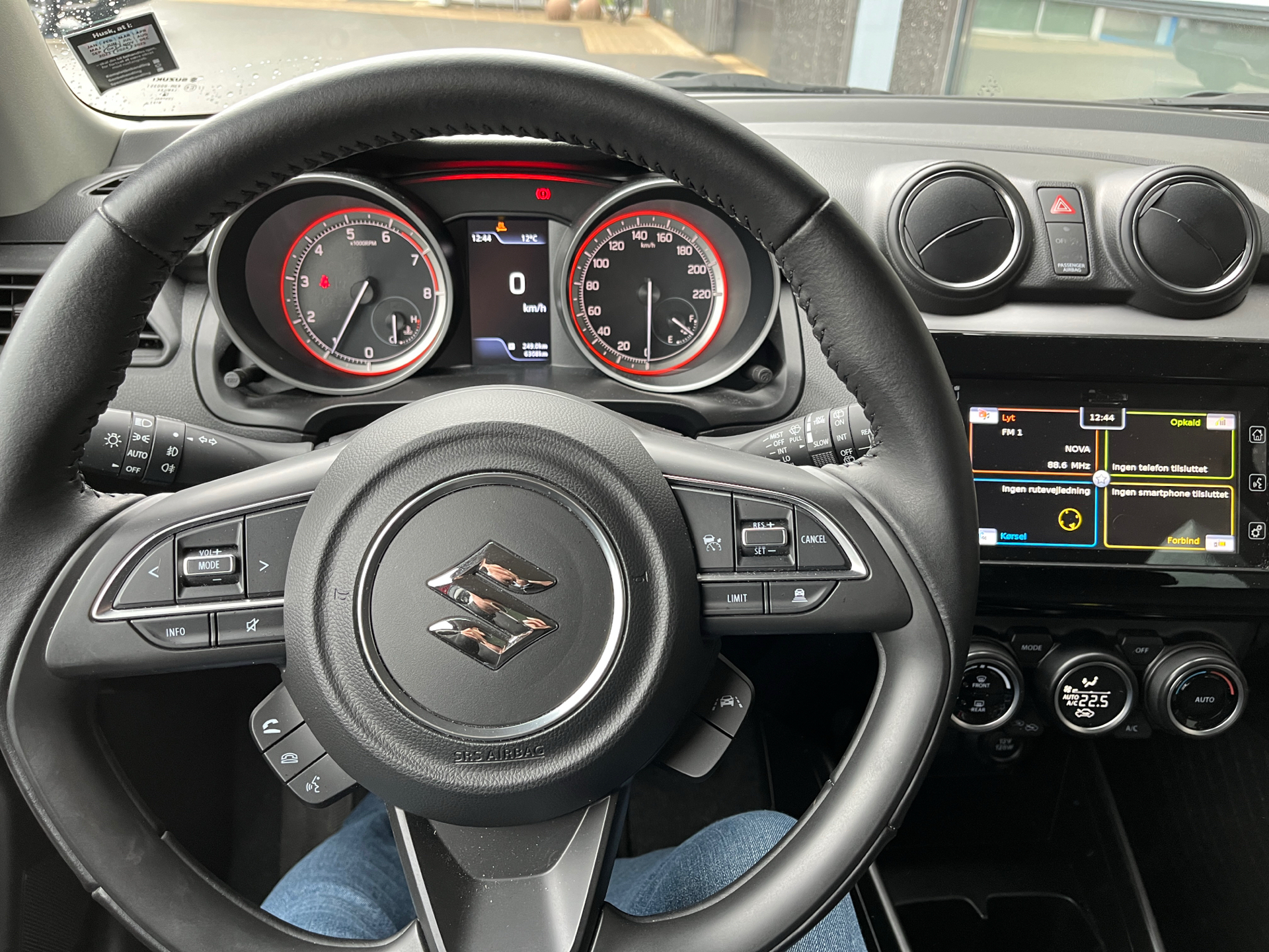 Billede af Suzuki Swift 1,2 Dualjet  Mild hybrid Exclusive AEB 83HK 5d