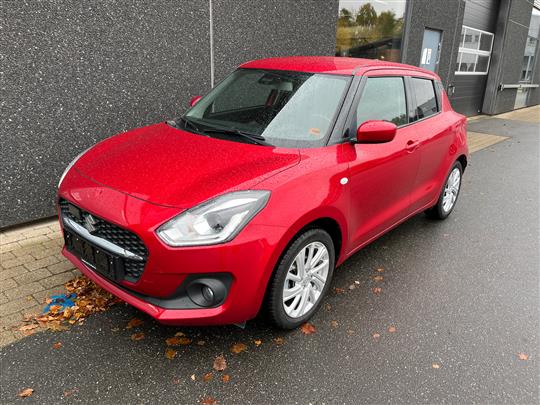 Suzuki Swift 1,2 Dualjet  Mild hybrid Action AEB 83HK 5d