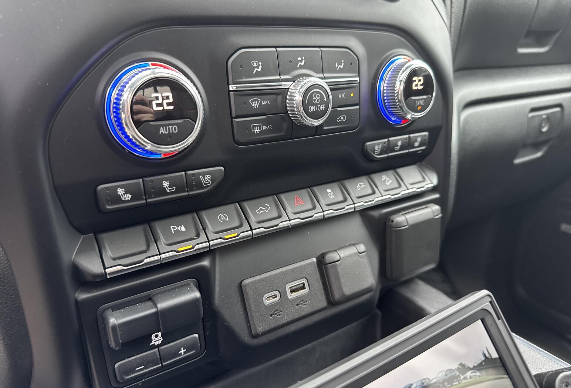 Billede af GMC Sierra 1500 6,2 V8 4x4 426HK Pick-Up 10g Aut.