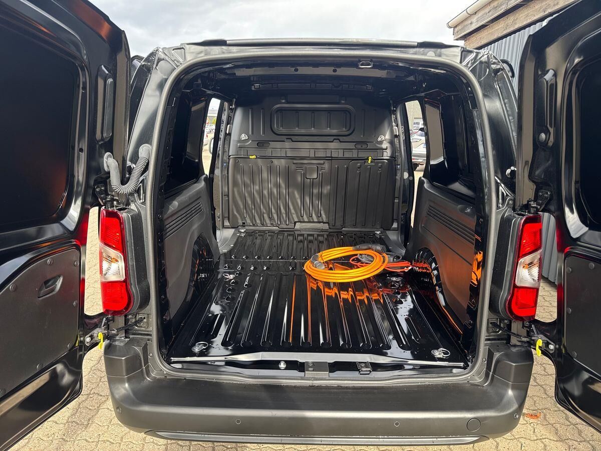 Billede af Toyota Proace City Electric Long EL Comfort 2 Skydedøre 136HK Van Aut.