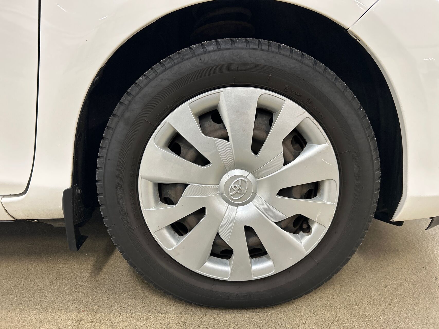 Billede af Toyota Yaris 1,5 VVT-I  Hybrid H2 Safety Sense Komfort E-CVT 100HK 5d Aut.