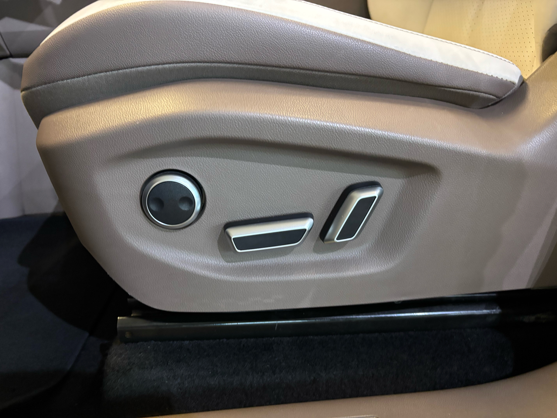 Billede af Aiways U5 EL Premium 204HK 5d Aut.