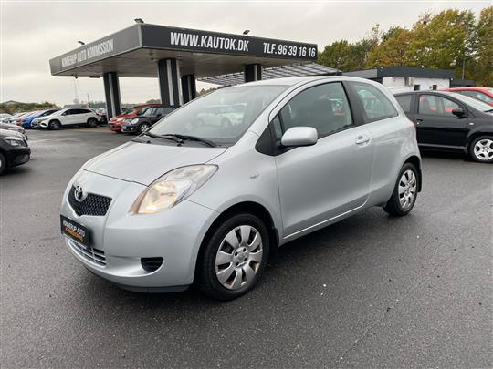 Toyota Yaris 1,0 VVT-I Linea Terra 69HK 3d