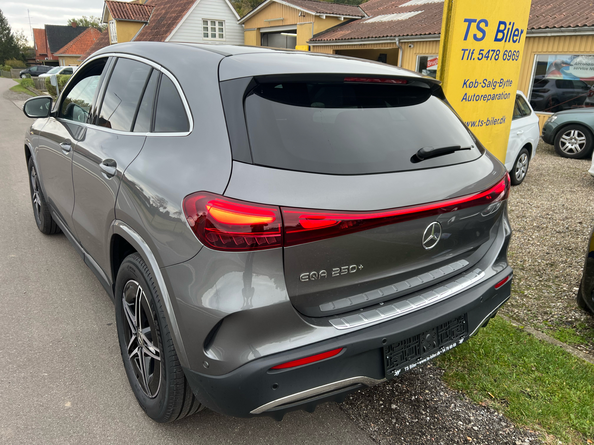 Billede af Mercedes-Benz EQA 250+ EL AMG Advance 190HK 5d Aut.