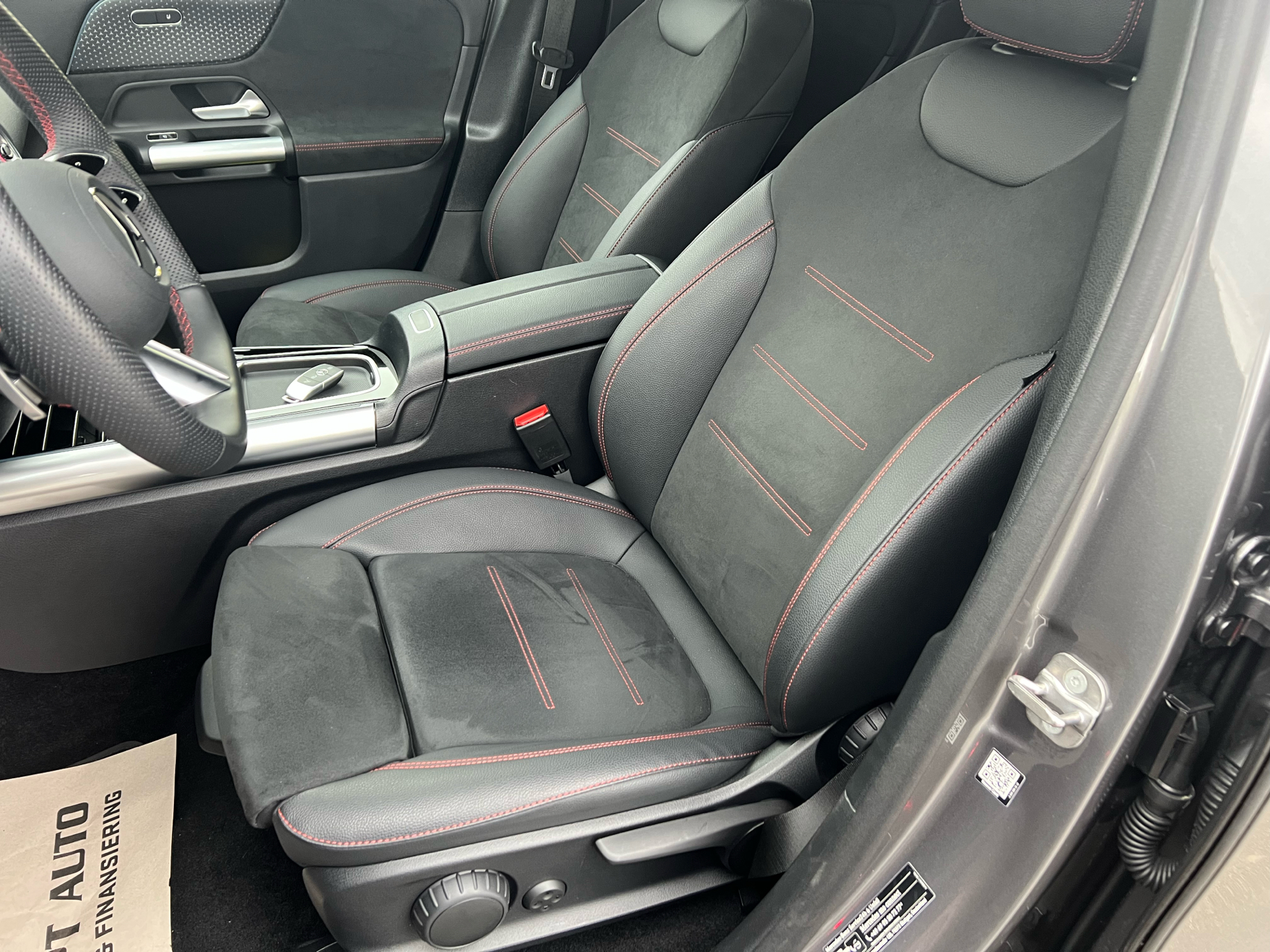 Billede af Mercedes-Benz EQA 250+ EL AMG Advance 190HK 5d Aut.