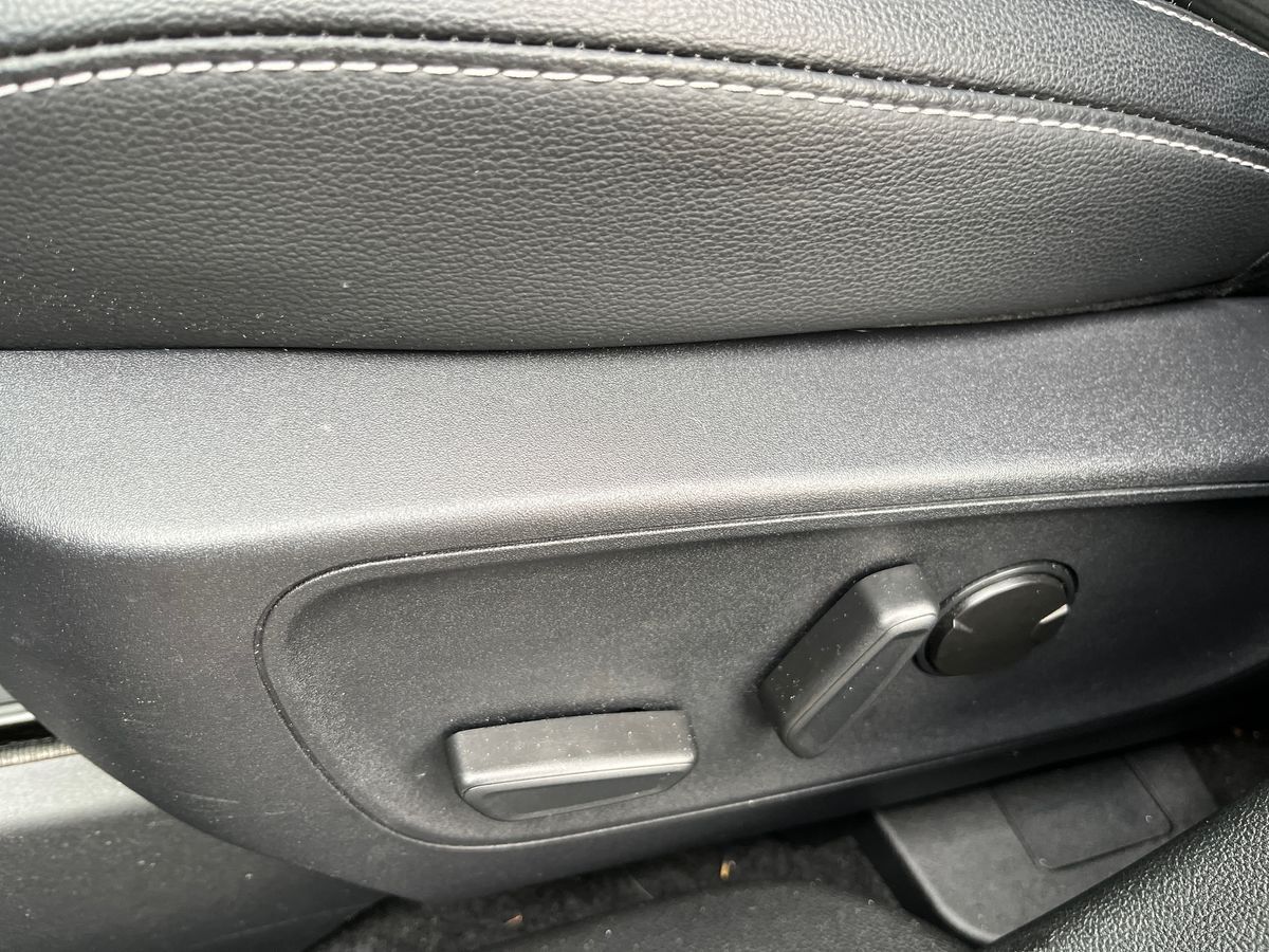 Billede af Ford Kuga 2,5 Plugin-hybrid Titanium X CVT 225HK 5d Trinl. Gear