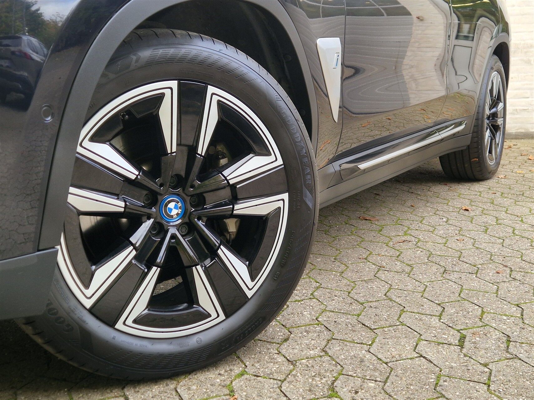 Billede af BMW iX3 EL Charged 286HK 5d Aut.