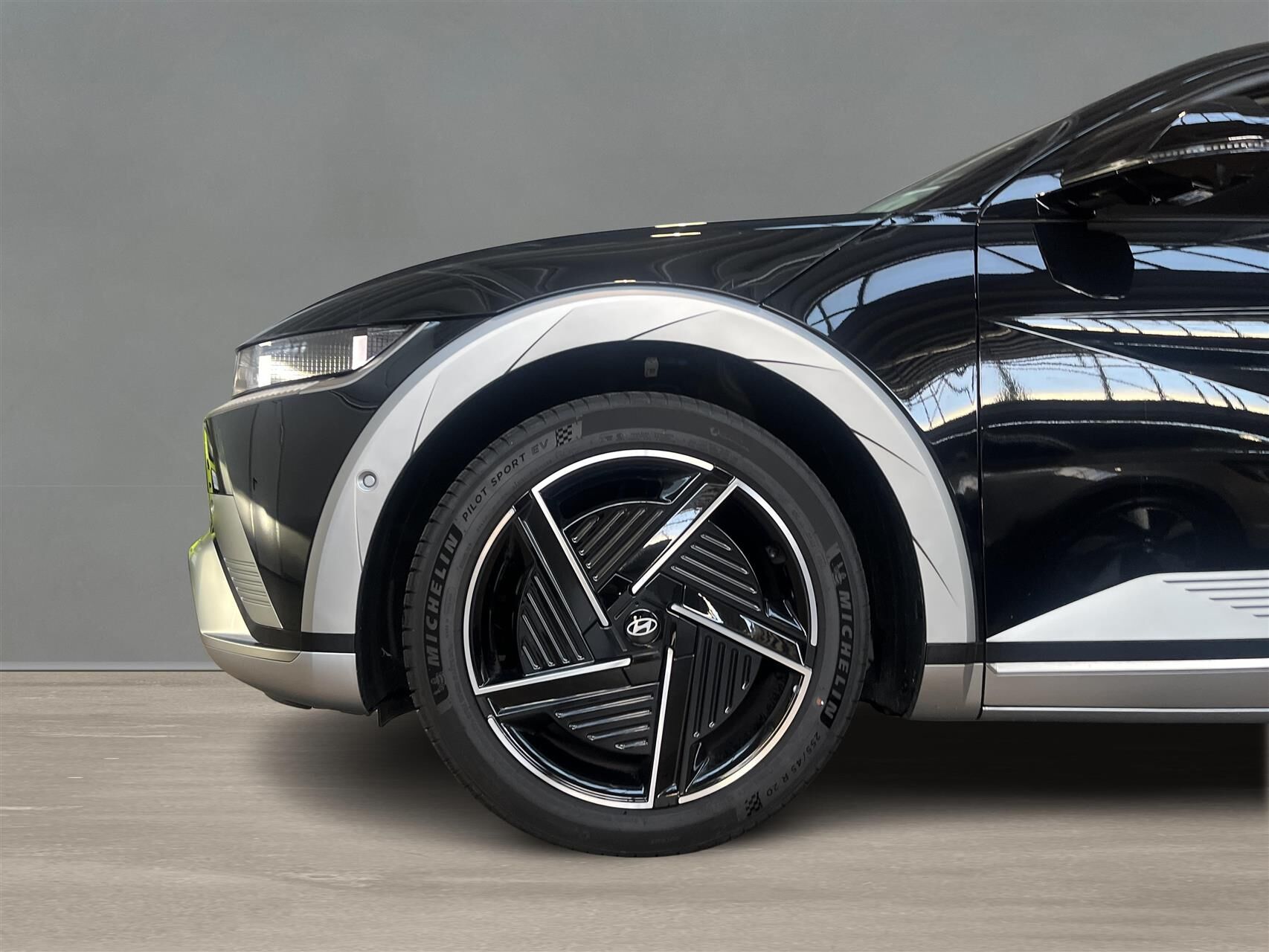 Billede af Hyundai Ioniq 5 Electric 84 kWh Ultimate 229HK 5d Aut.