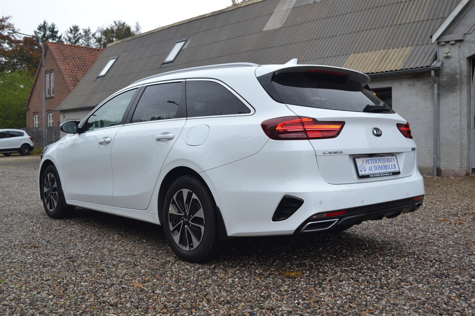 Billede af Kia Ceed SW 1,6 GDI PHEV  Plugin-hybrid Upgrade m/Intro DCT 141HK Stc 6g Aut.