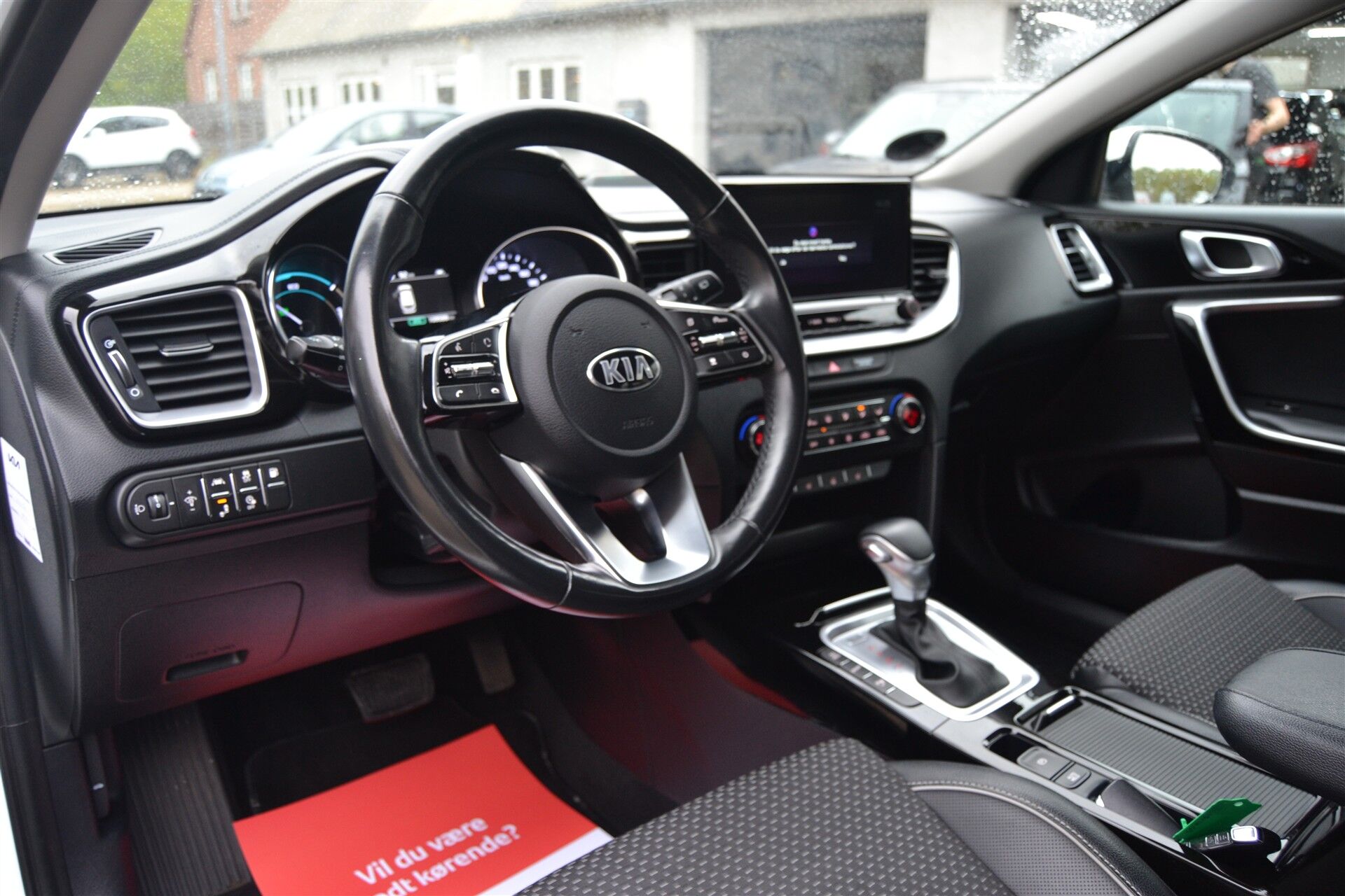 Billede af Kia Ceed SW 1,6 GDI PHEV  Plugin-hybrid Upgrade m/Intro DCT 141HK Stc 6g Aut.